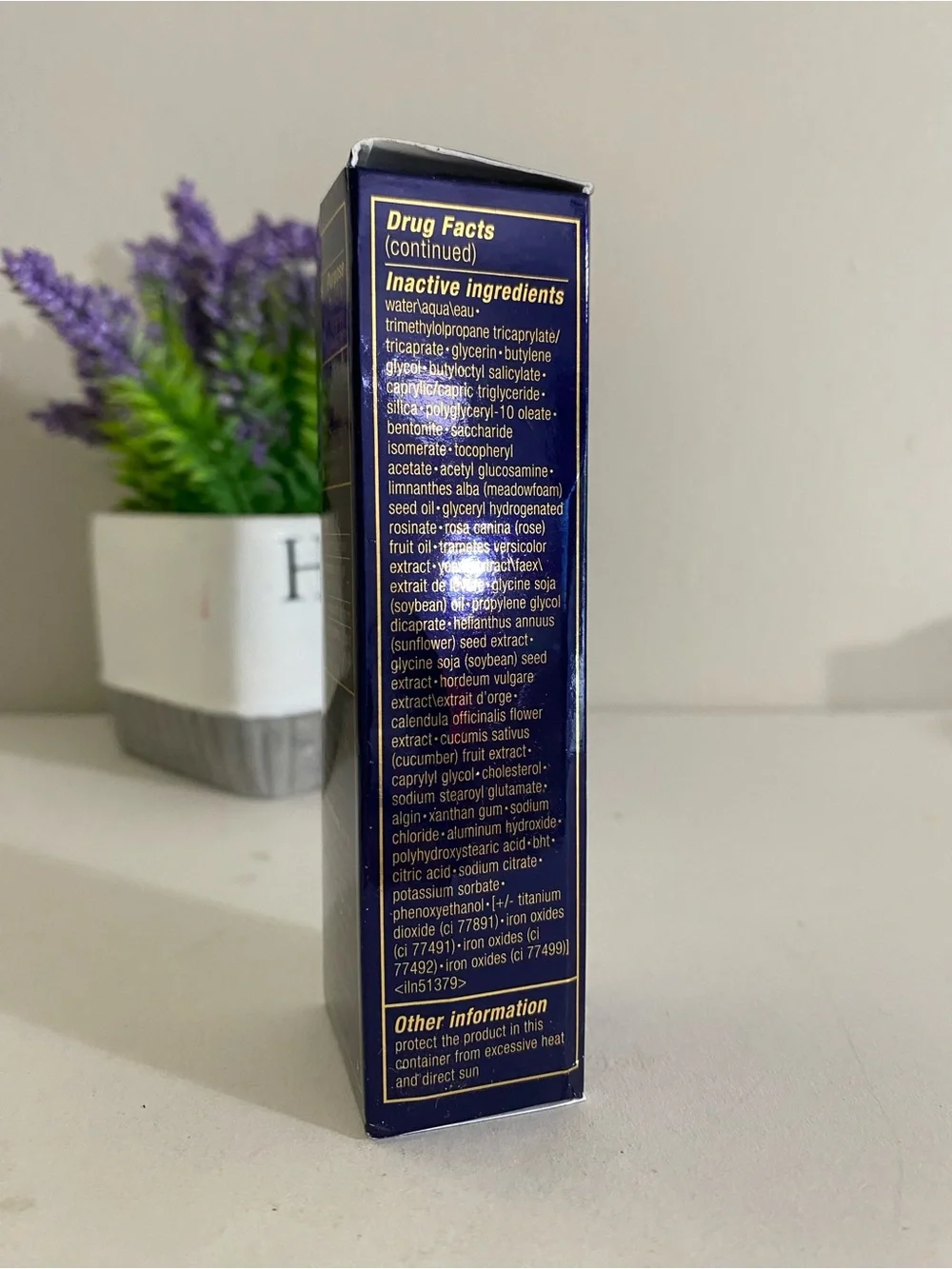 Estee Lauder shade 4w1